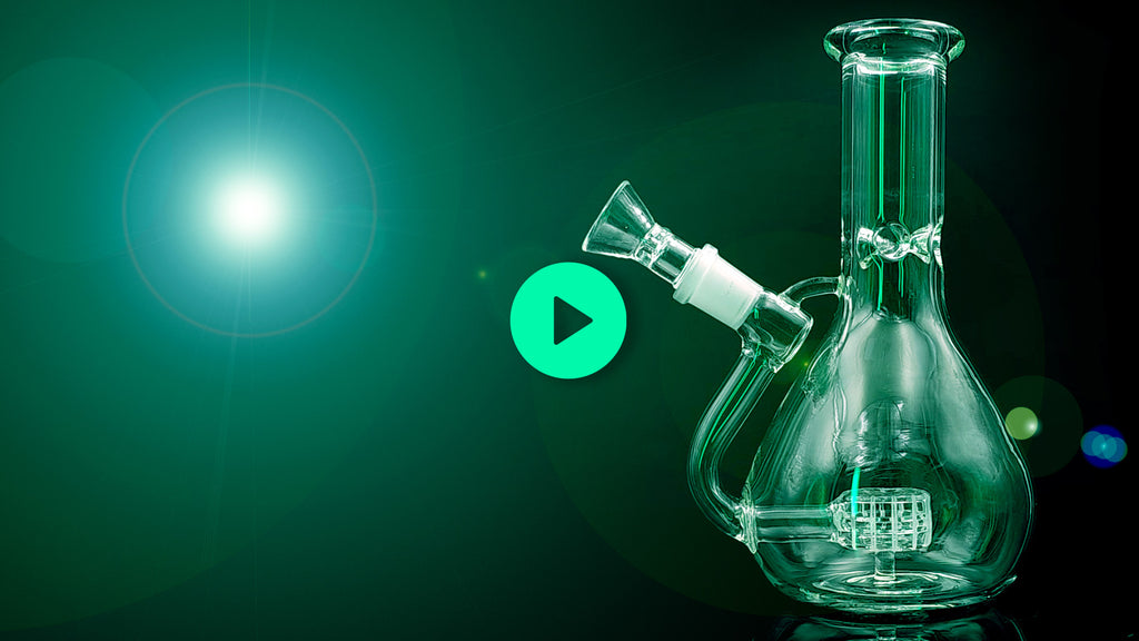 Revolutionizing Your Smoke Sessions with the Exo Stem Beaker: A Unique Bong Experience